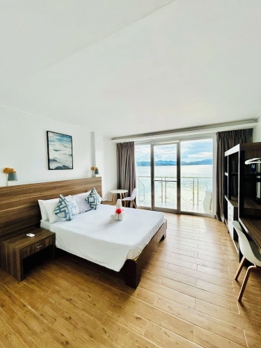 Deluxe Double room with bay view