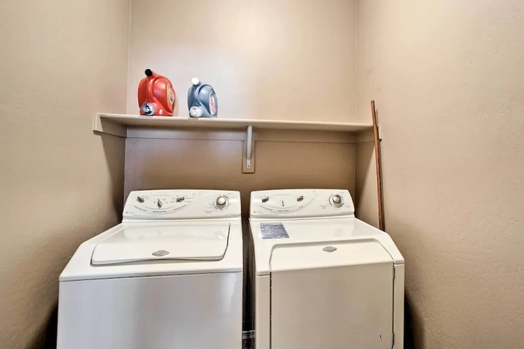 2 Bedrooms Cottage
