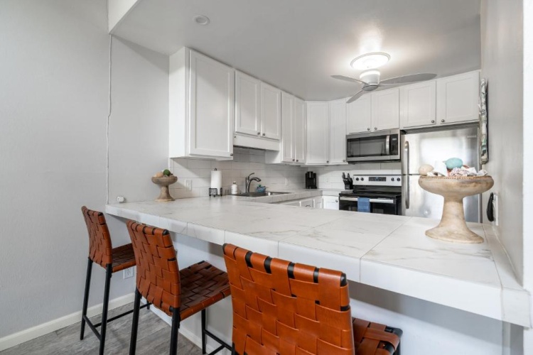 2 Bedrooms Apartment