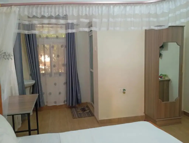 Lolac Hotel