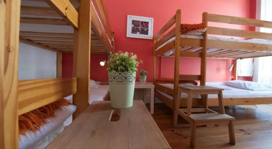 Magnólia Porto Hostel & Suites