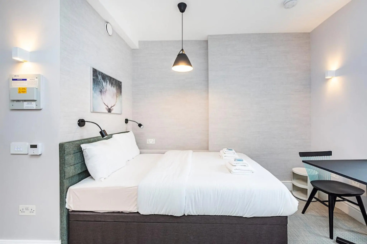 Modern Studio, REGENT'S PARK - SK