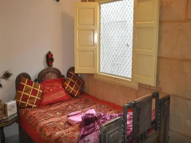 Rumi's home stay