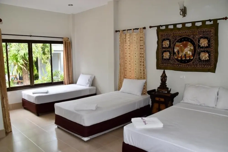 1 Bedroom Deluxe Bungalow