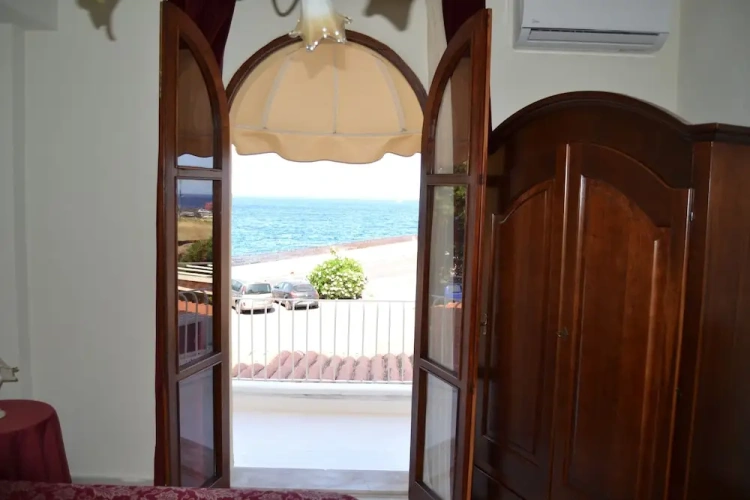 Standard Double room with balcony and with sea view