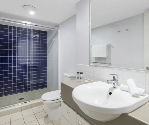 2 Bedrooms Apartment