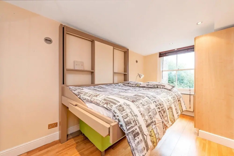 41/43 Unique Studio With French Sliding Bed