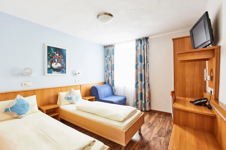 Twin room
