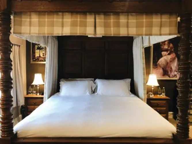 The Houblon Inn