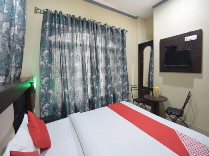 Hotel Samar by OYO Rooms