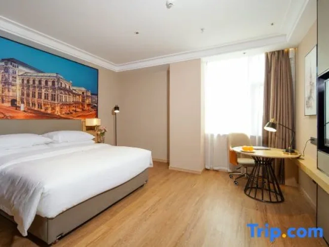 Deluxe Double room with view