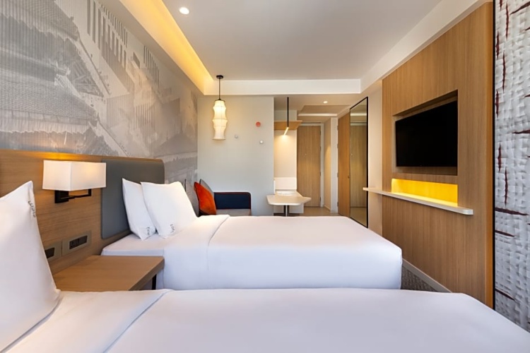 Standard Twin room