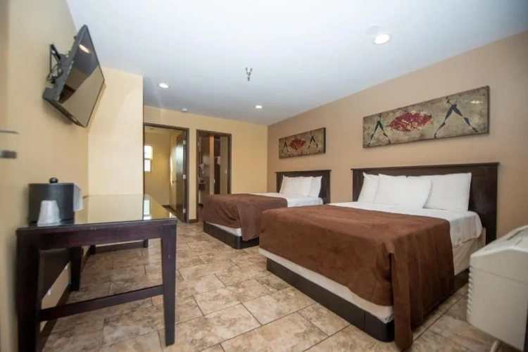 Deluxe Quadruple room