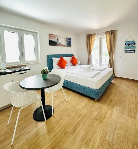 Double Studio with pool view