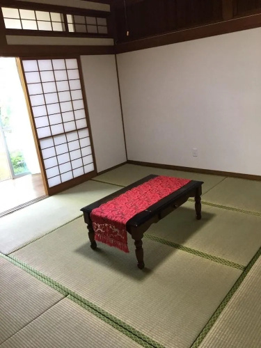 Kami House