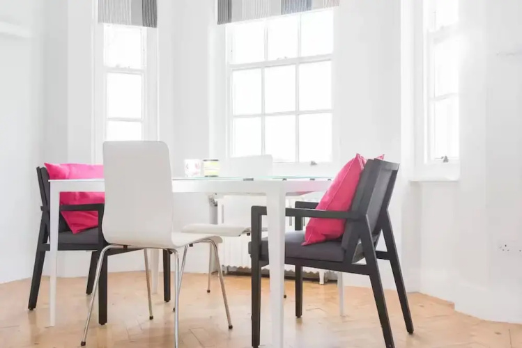 Stylish 1-bedroom flat near Hyde Park