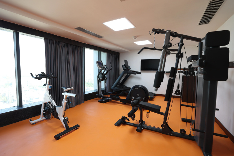 Holiday Inn Express & Suites photo 23