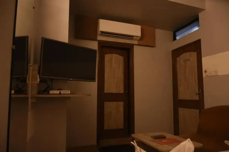 Hotel Satyam