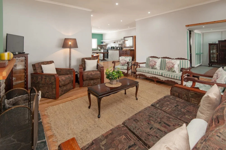 6 Stemmet Self Catering