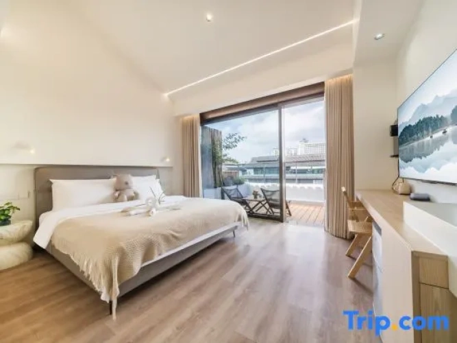 Standard Double room with balcony