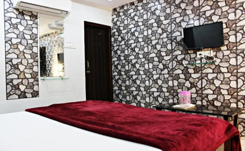 Hotel Shikhar inn