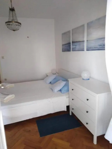 Studio Apartman LENESTA