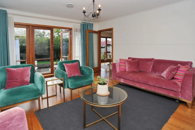 Woodbury Villa