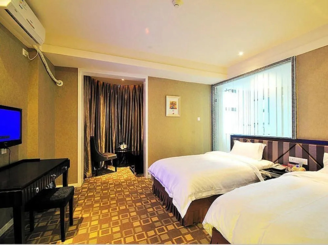 Totem Impression Hotel Wuhou Branch