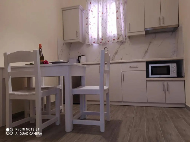Moros Apartments