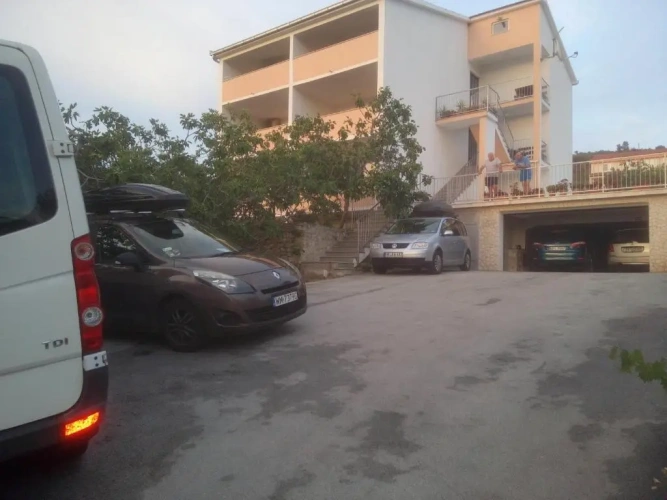 1 Bedroom Apartment with sea view