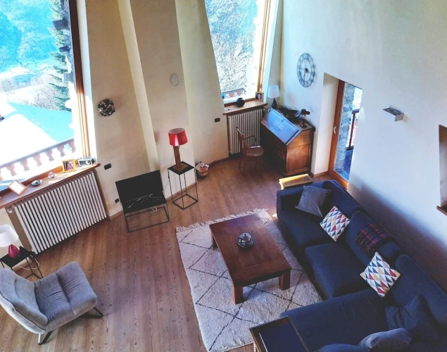 4 Bedrooms Deluxe Apartment