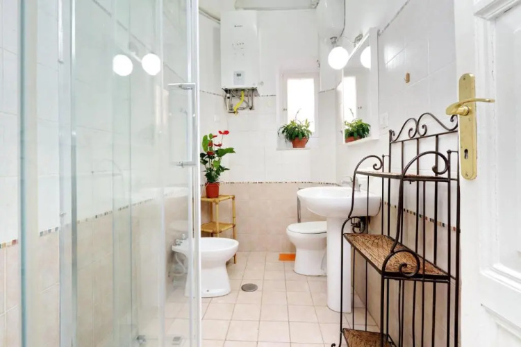 Large flat 30min Colosseo