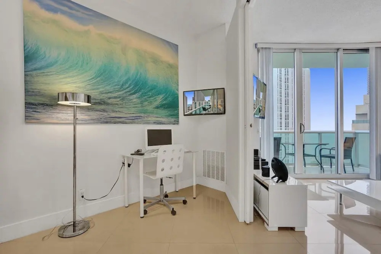 The Tides Penthouse L