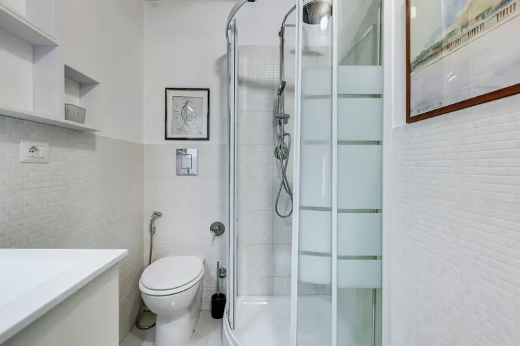 Charming Apt with Garden and Park