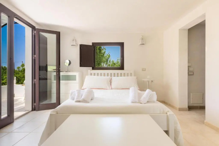 Villa Sessana by BarbarHouse