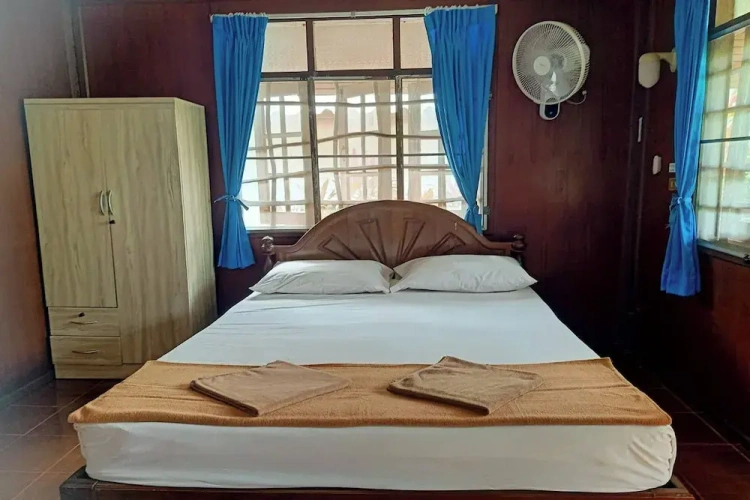 Fan Double Bungalow
