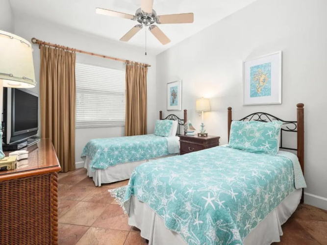 822 Cinnamon Beach, 3 Bedroom, Sleeps 6, 2 Pools, Ocean Front, Elevator