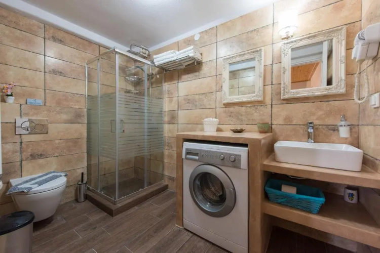 Geronti Moscha Apartment