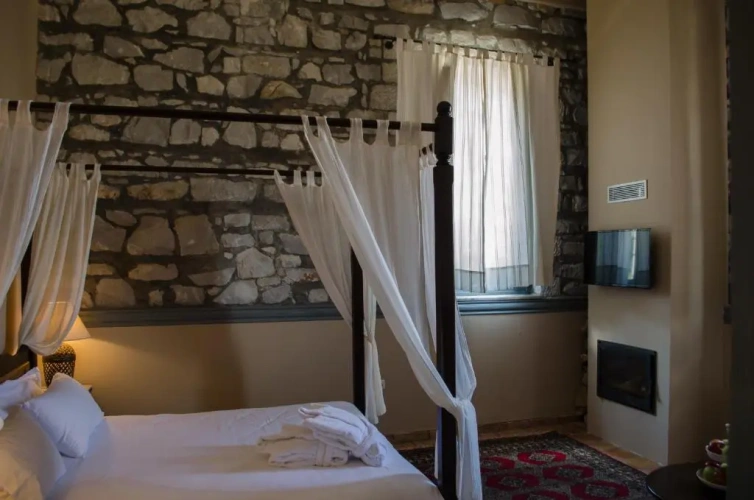 Deluxe Double room with view