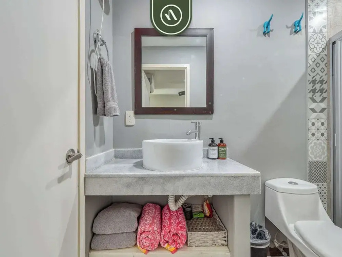 Beachfront 3BR Condo - Pool - Beach Club