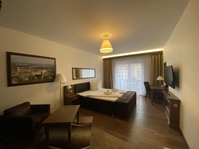 1 Bedroom Premium Double room with balcony