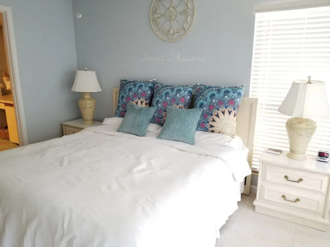 2 Bed, 2 Bath, Ocean View, Poolside - Sea Place 13137