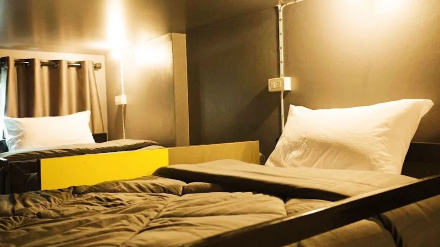 Stamp Hostel - Adults Only