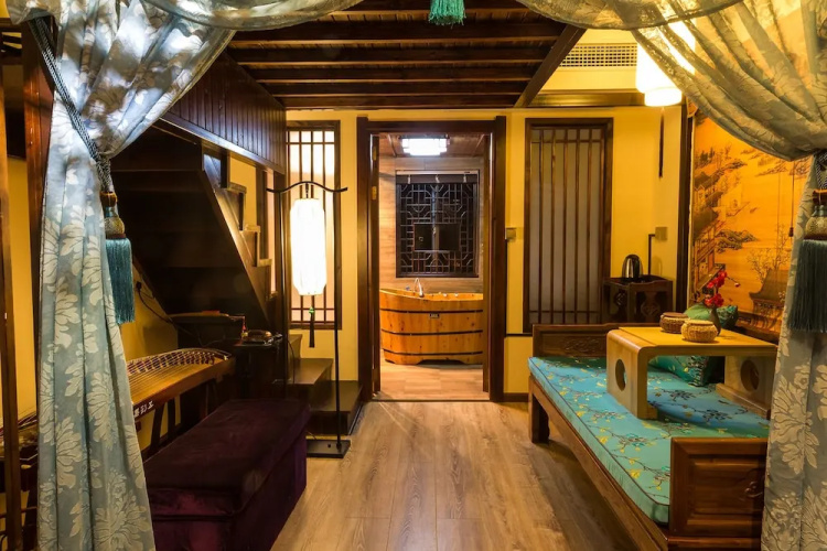 FTYS Hostel