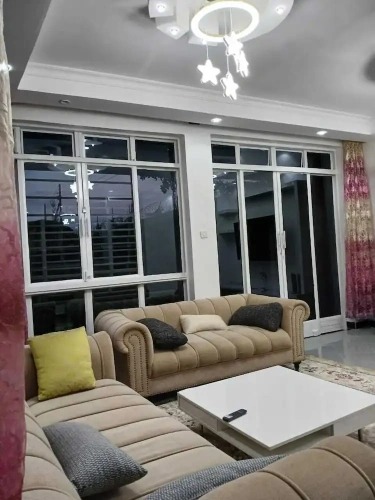 Standard Family room with garden view