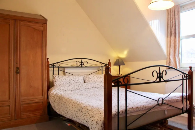 Large Victorian Town House