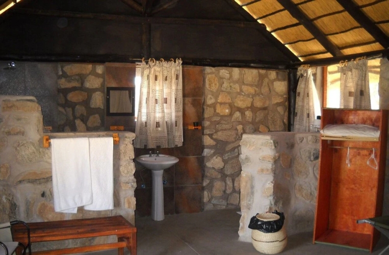 Kapika Waterfall Camp