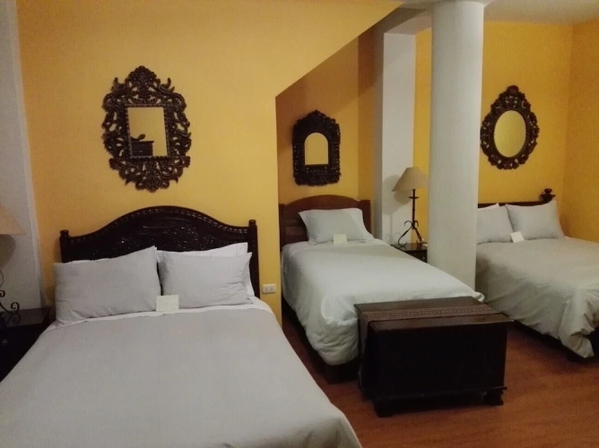 Standard Triple room