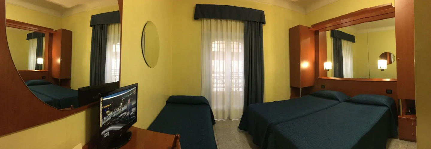 Hotel Aurora