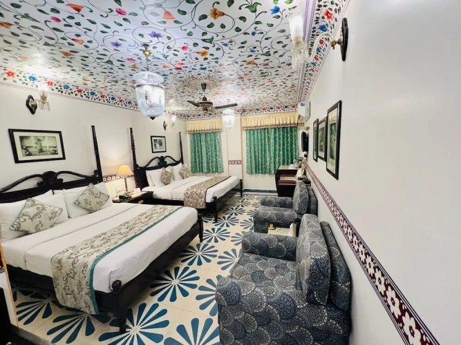 Royal Family Suite with balcony